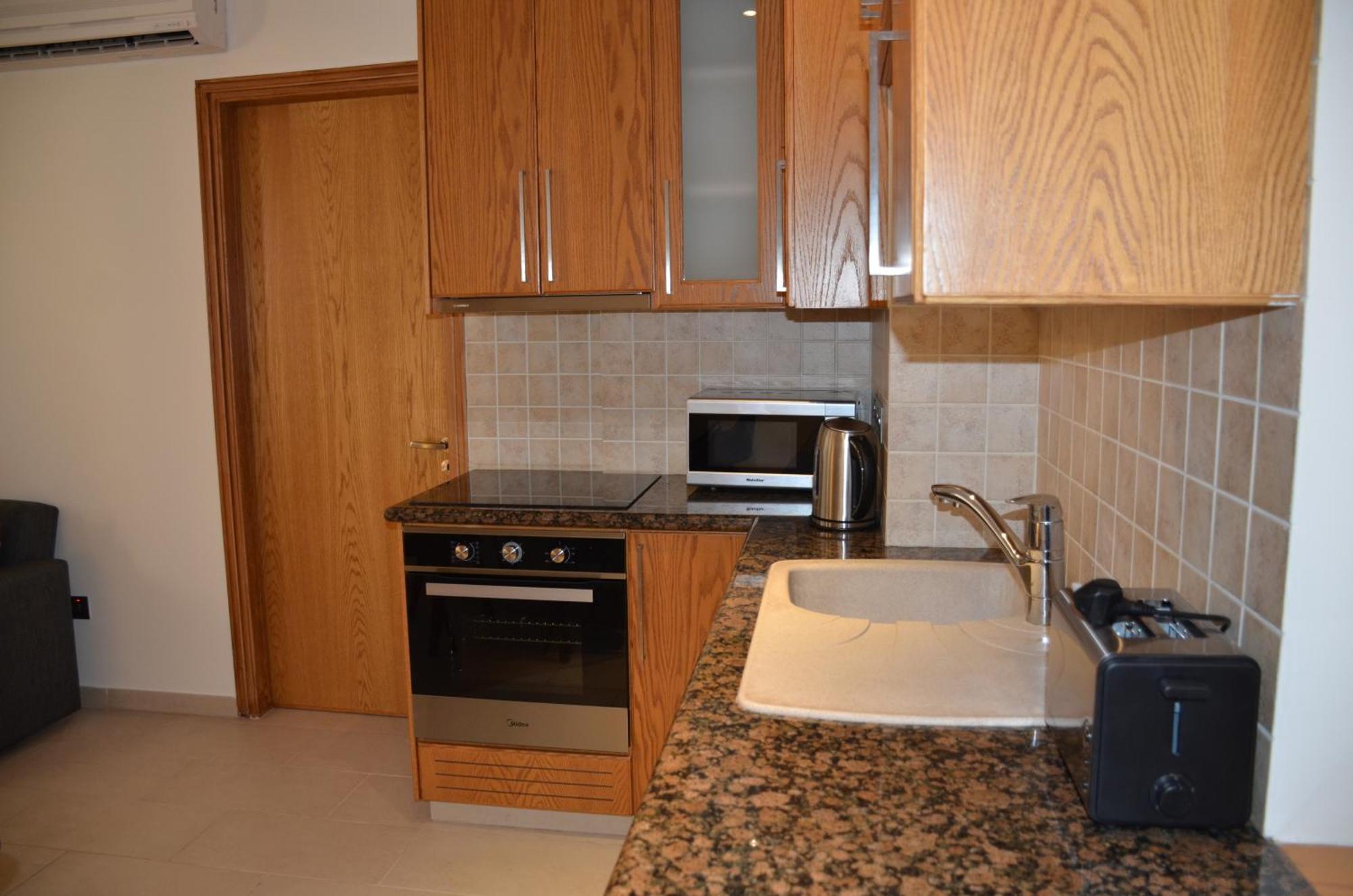 Appartement 2 Bedroom Apartment, Zygos Centre Block D - By Imh Travel & Tours Paphos